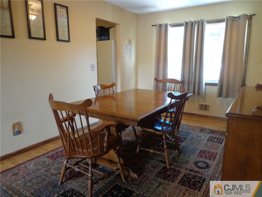 20 Eli Road Colonia, NJ 07067 - Photo 3 of 22 Gallery Image 3