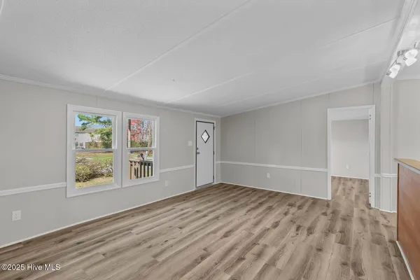 $1,350 | 100 Caviness Drive, Jacksonville, NC 28540