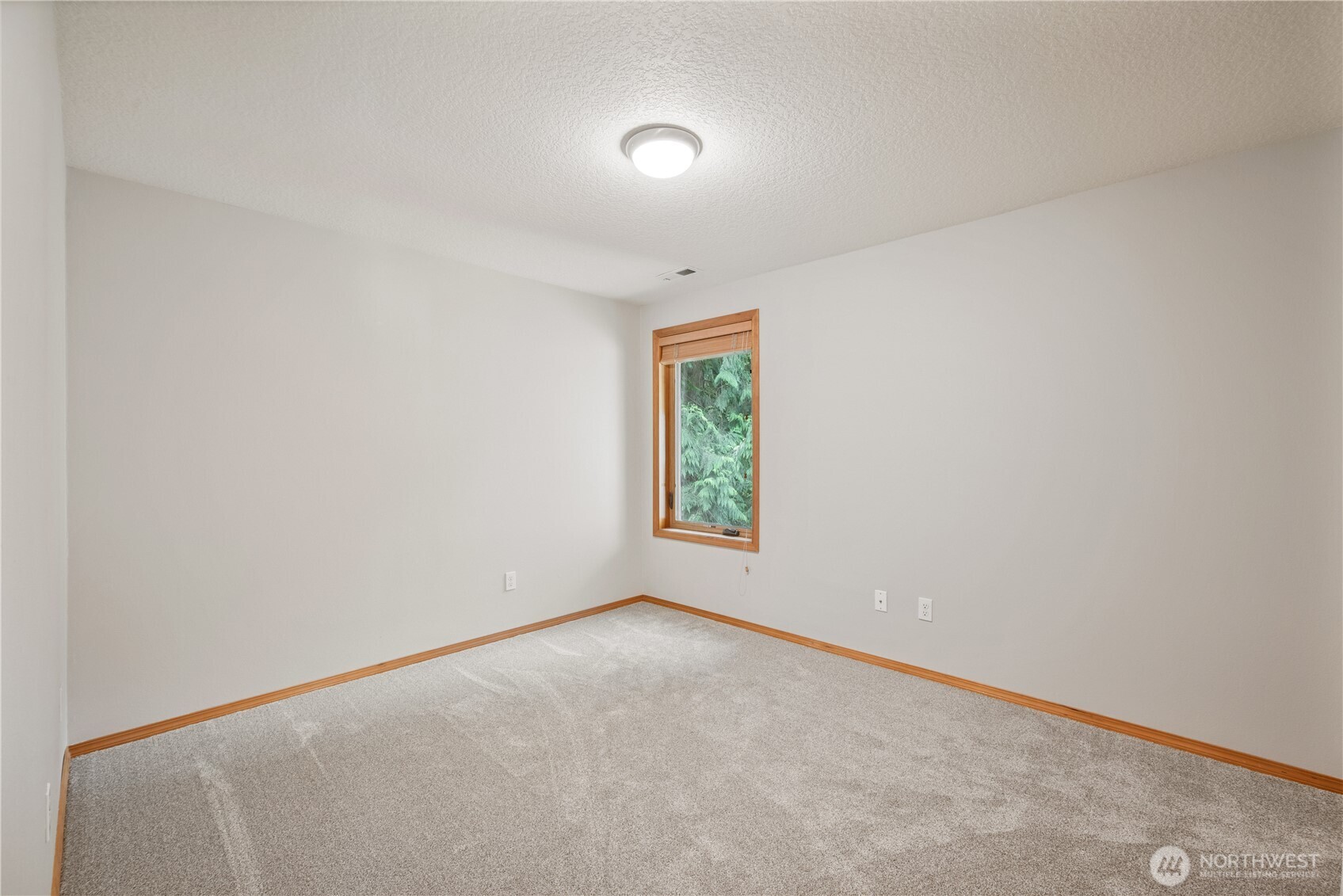 239 West St James Place Longview, WA 98632 - Photo 23 of 40
