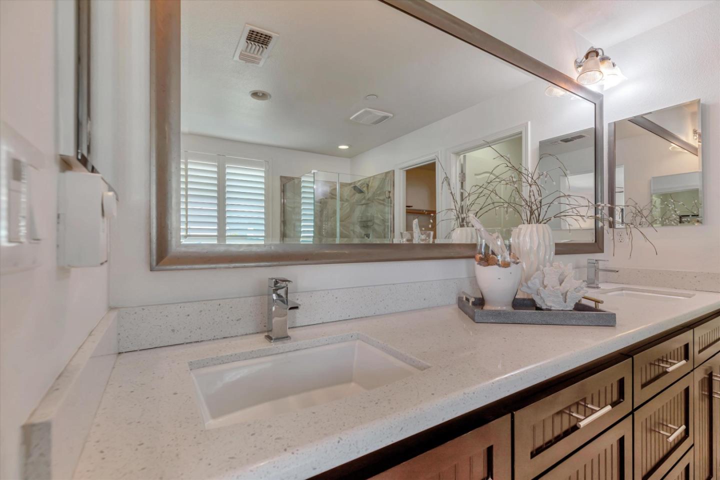 130 Palomino Place Gilroy, CA 95020 - Photo 32 of 50 a bathroom with a sink and a mirror
