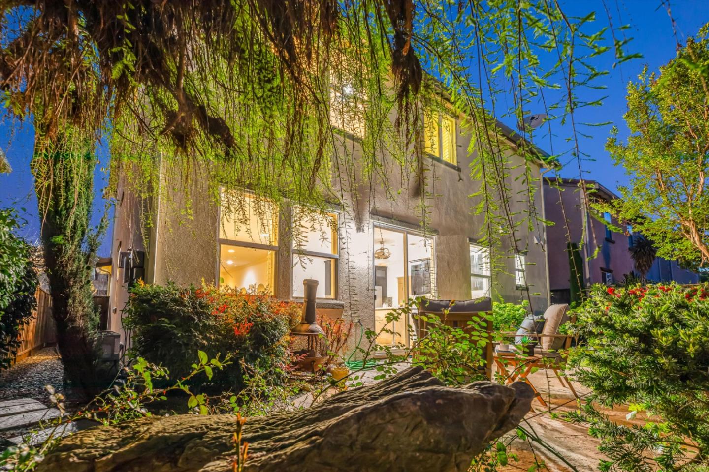 130 Palomino Place Gilroy, CA 95020 - Photo 50 of 50 a view of a garden