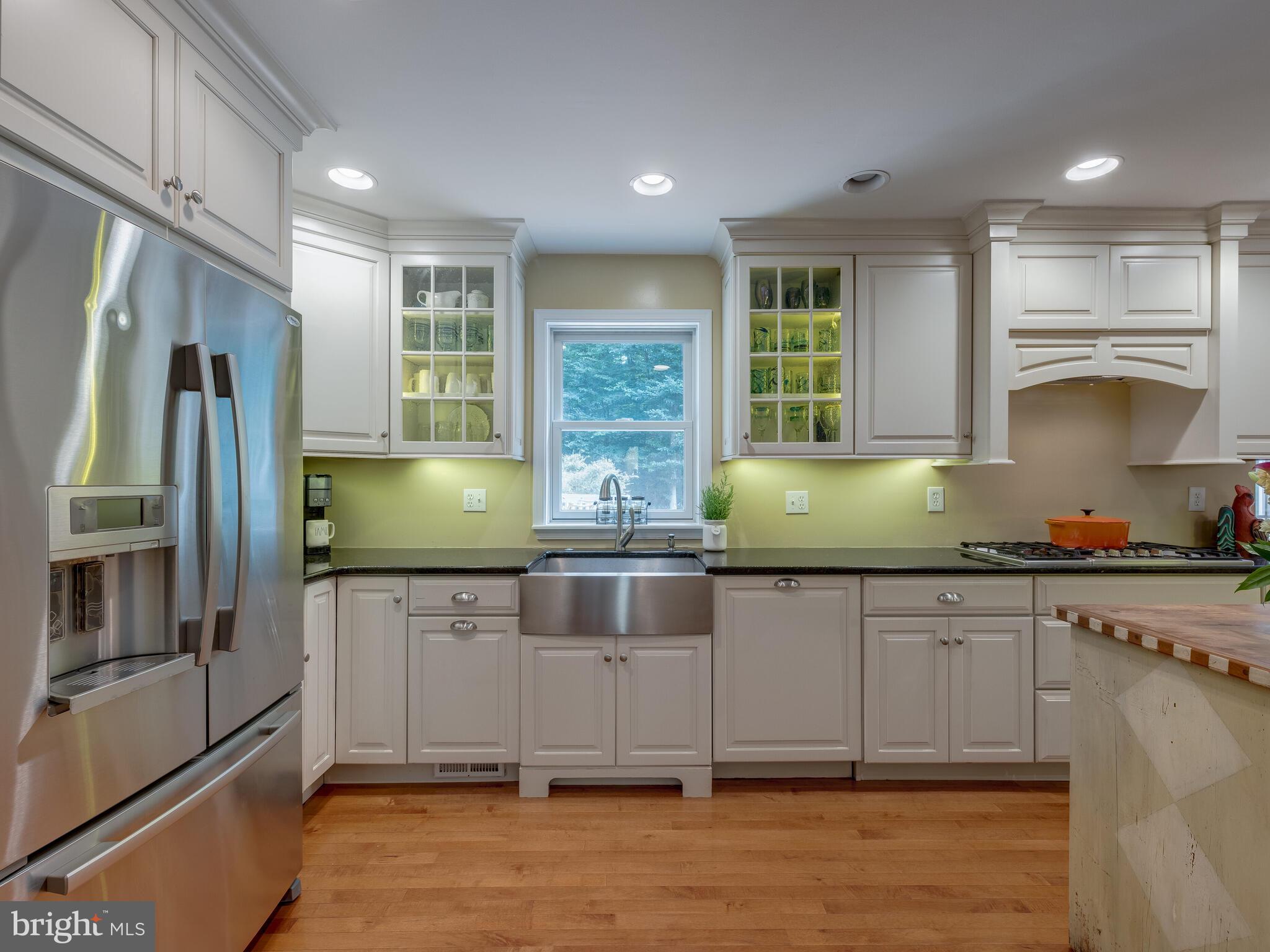 705 Broad View Road Exton, PA 19341 - Photo 8 of 32 Gallery Image 8