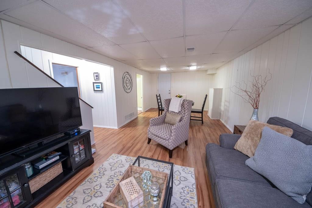 1306 Greenhill Rd Extension Pittsburgh, PA 15209 - Photo 14 of 21 Tall ceilings, lots of light, and durable laminate floors make this a very versatile space.
