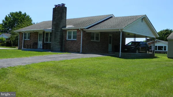 $339,000 | 129 Apple Avenue, Mount Jackson, VA 22842