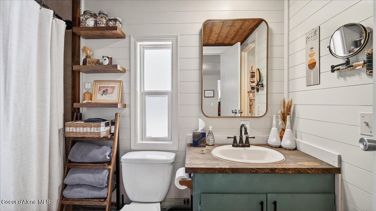 1297 Eastside Road Priest River, ID 83856 - Photo 26 of 72 Master Bathroom