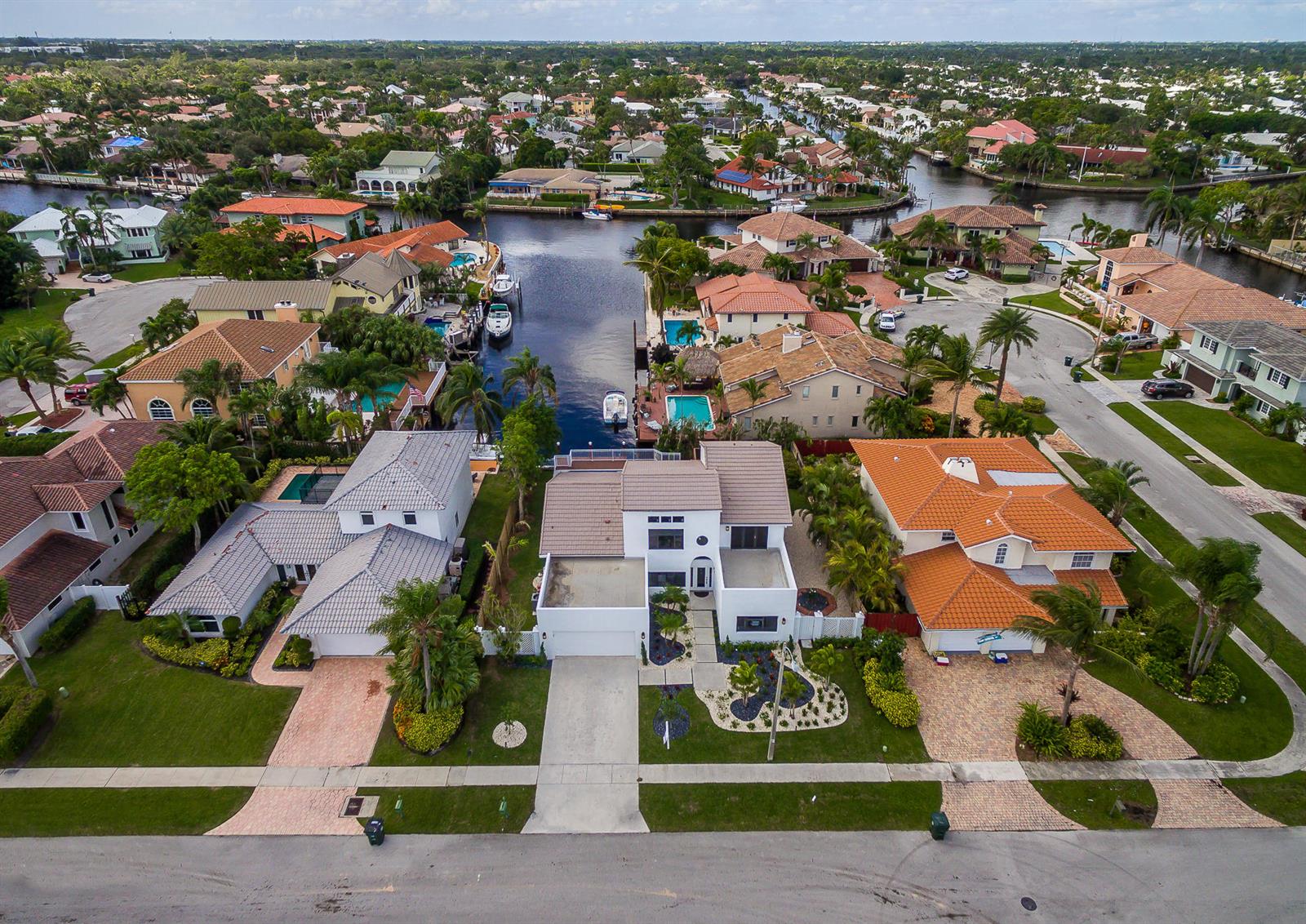 1583 Southwest 5th Avenue Boca Raton, FL 33432 - Photo 4 of 69 photo-33
