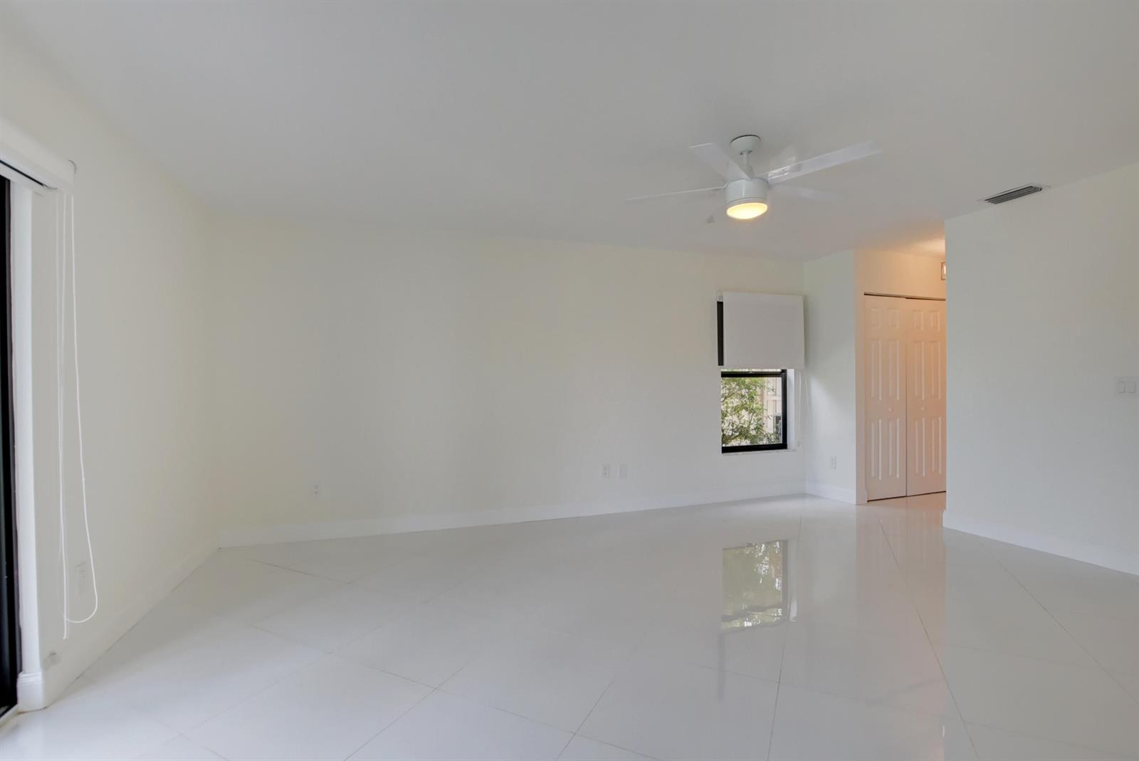 1583 Southwest 5th Avenue Boca Raton, FL 33432 - Photo 37 of 69 29_ebf_6901and4more