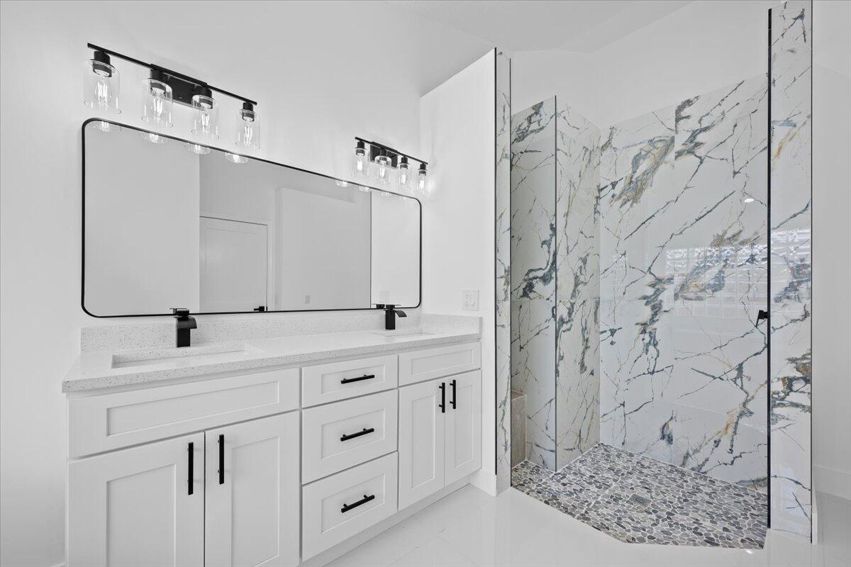 6334 Foster Street Jupiter, FL 33458 - Photo 17 of 24 19-LUX_6726