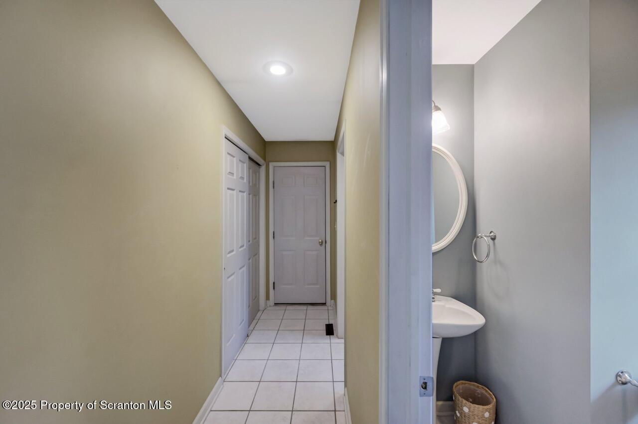 104 Beech Tree Circle Clarks Summit, PA 18411 - Photo 40 of 91 104 Beech Tree 38 Large