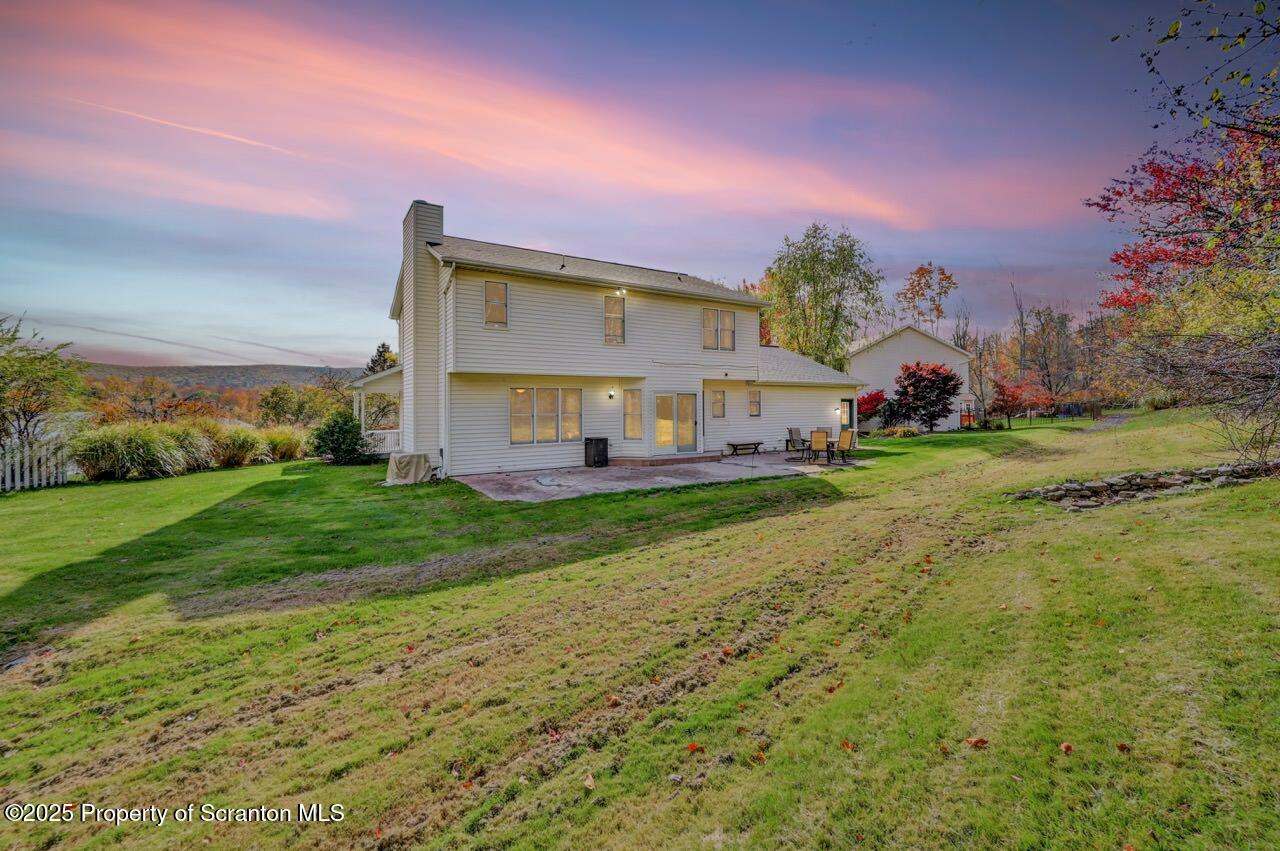 104 Beech Tree Circle Clarks Summit, PA 18411 - Photo 5 of 91 104 Beech Tree 03 Dusk Large