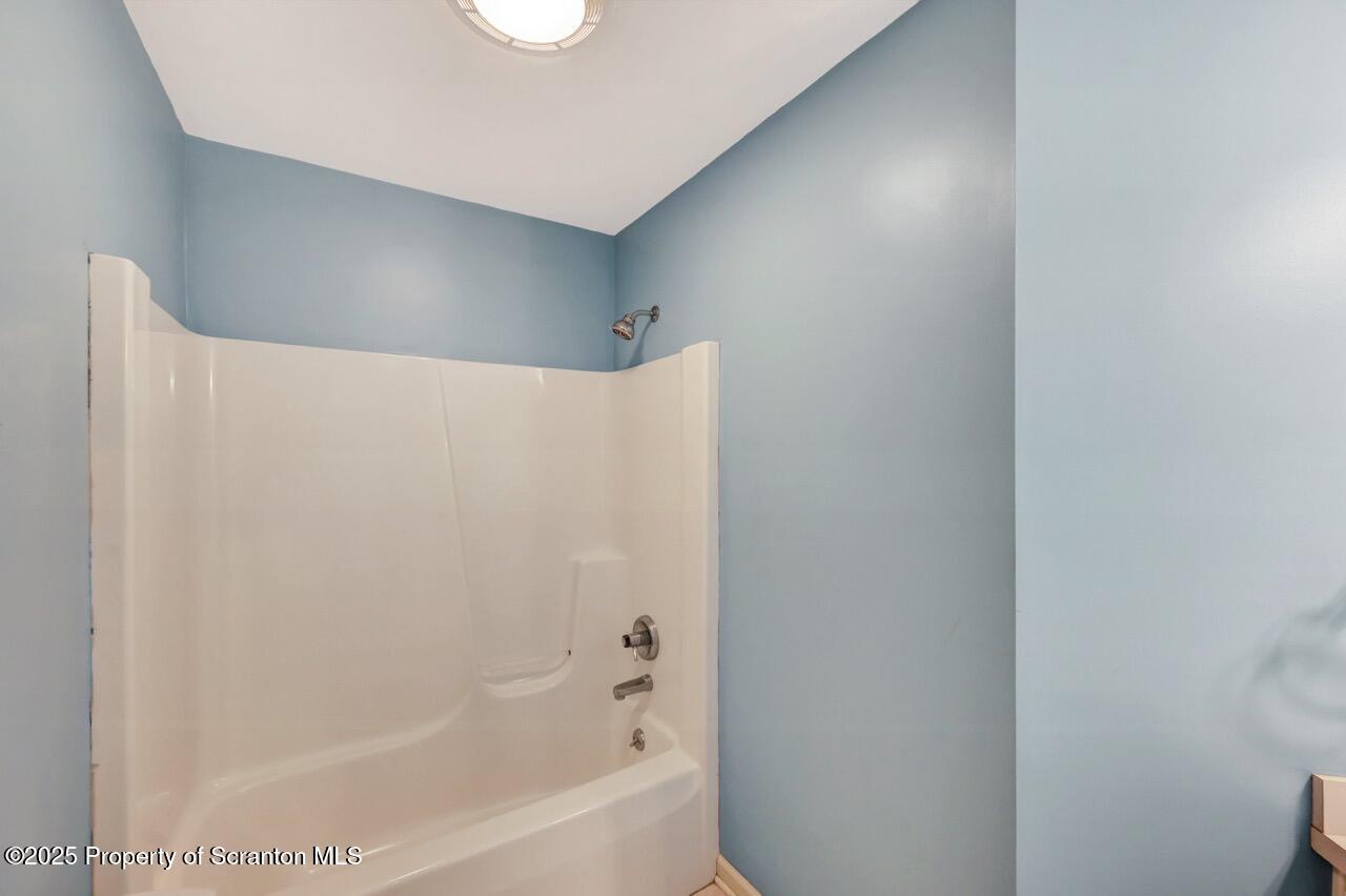 104 Beech Tree Circle Clarks Summit, PA 18411 - Photo 69 of 91 104 Beech Tree 67 Large