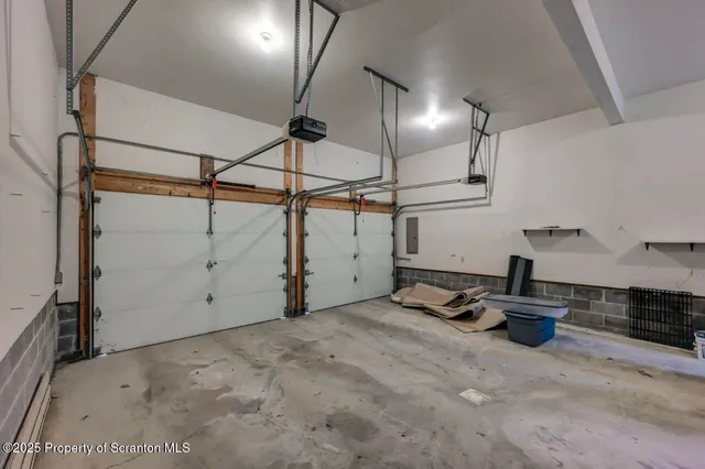 $469,000 | 104 Beech Tree Circle, Clarks Summit, PA 18411