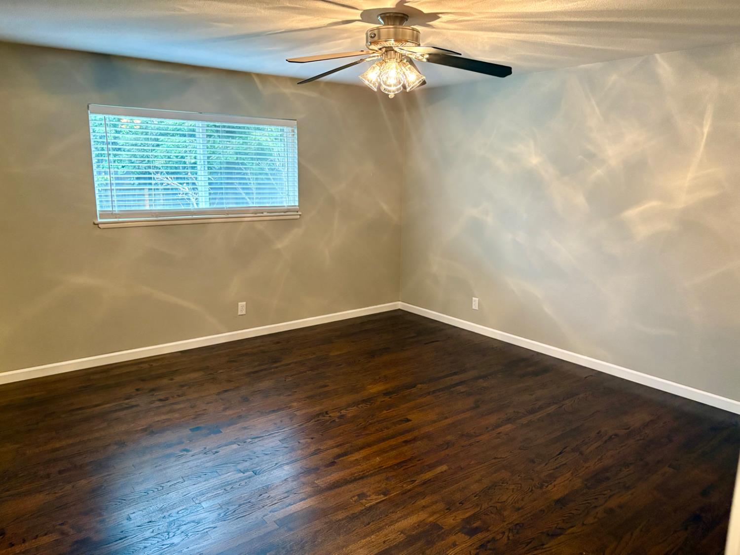 2005 East Marshall Street Turlock, CA 95380 - Photo 13 of 25