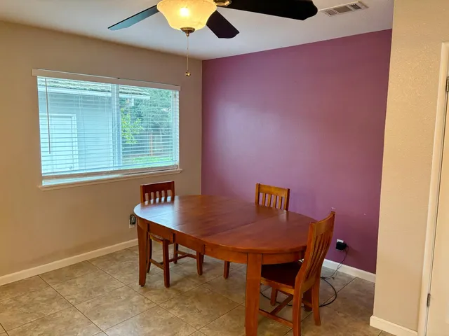 $450,000 | 2005 East Marshall Street, Turlock, CA 95380