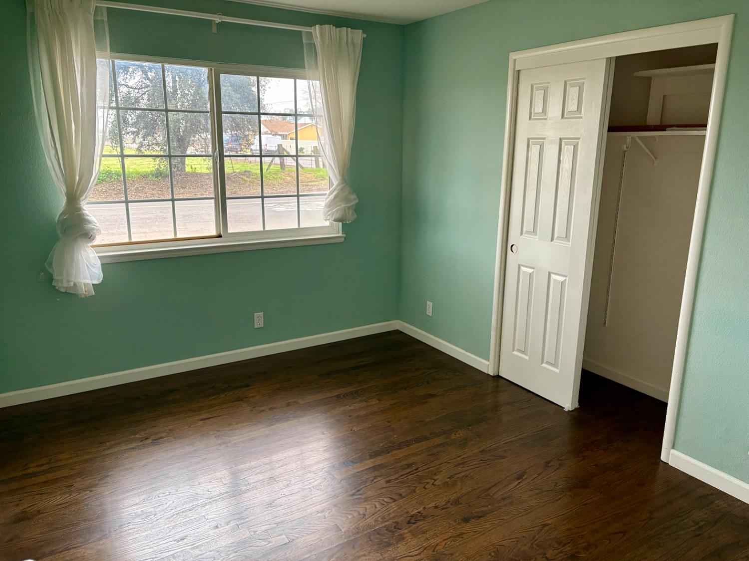 2005 East Marshall Street Turlock, CA 95380 - Photo 9 of 25