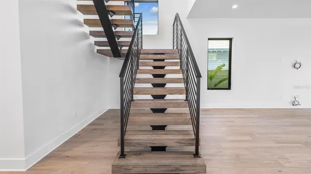 $1,999,000 | 2201 North Glenwood Drive, Tampa, FL 33602