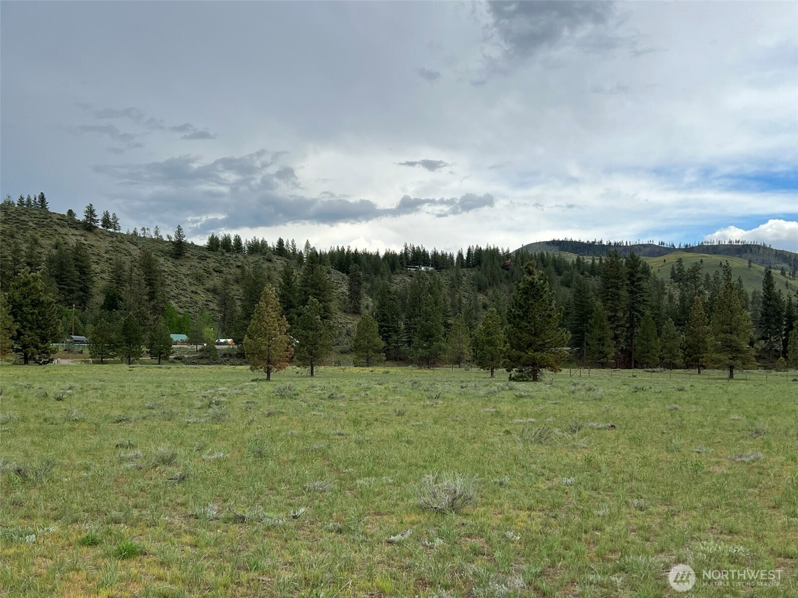 15 Bell Lane Twisp, WA 98856 - Photo 9 of 18