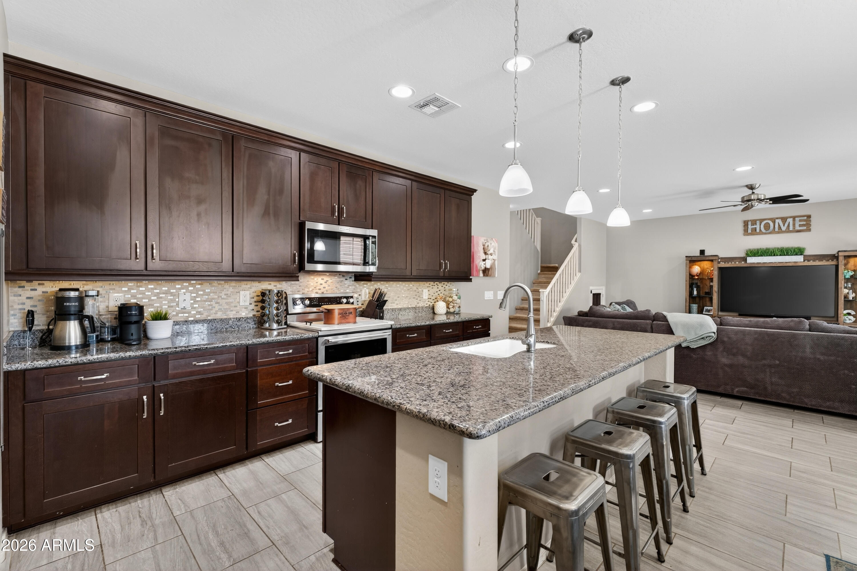 12065 West Rowel Road Peoria, AZ 85383 - Photo 12 of 44 Kitchen
