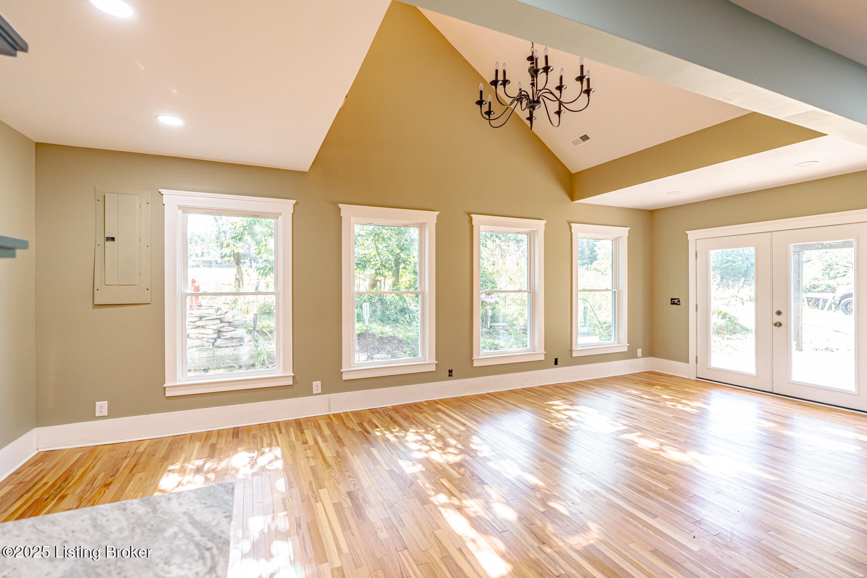 10839 Cropper Road Pleasureville, KY 40057 - Photo 13 of 59 Kitchen Dining Area