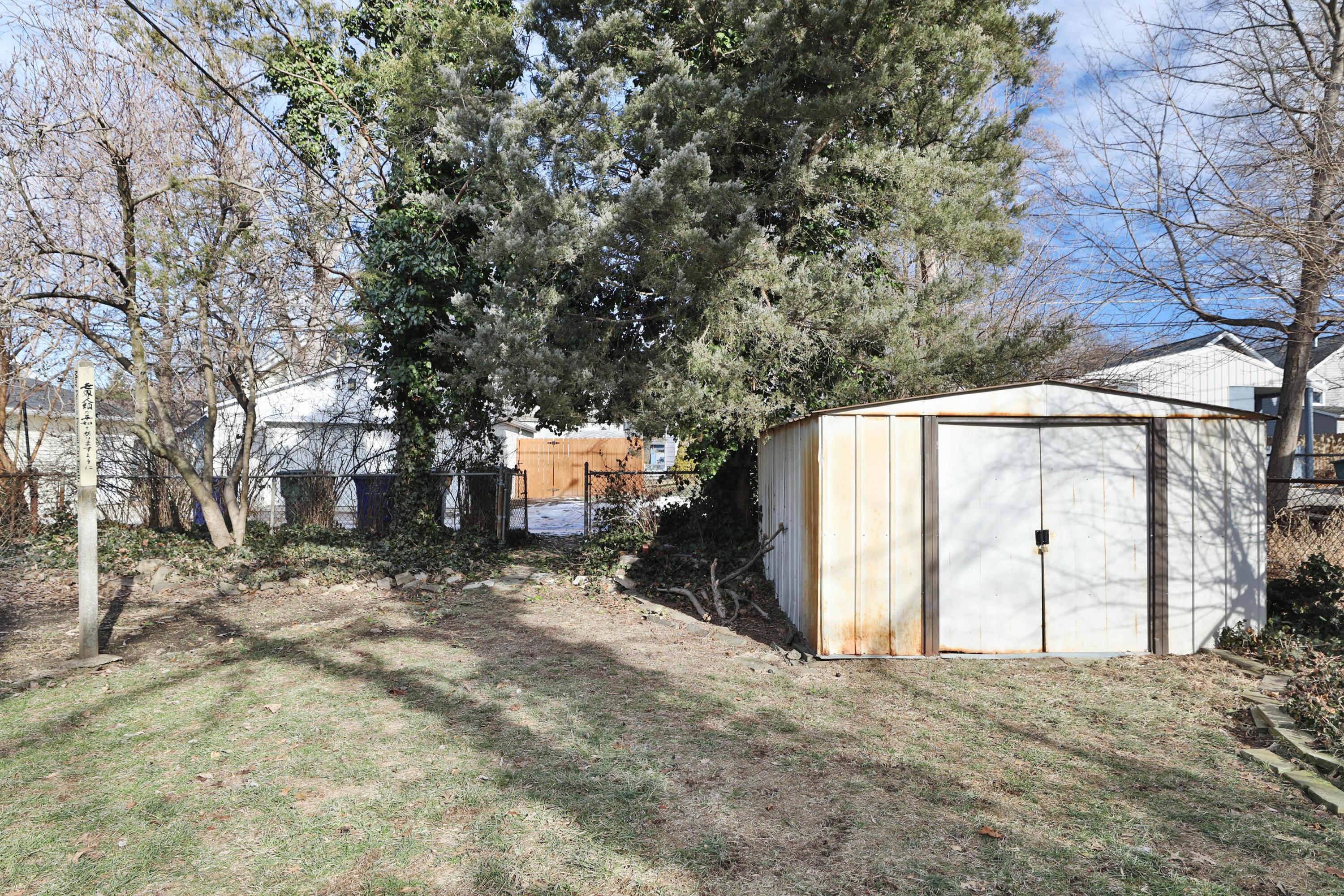 232 Brighton Road Columbus, OH 43202 - Photo 43 of 44 Storage Shed