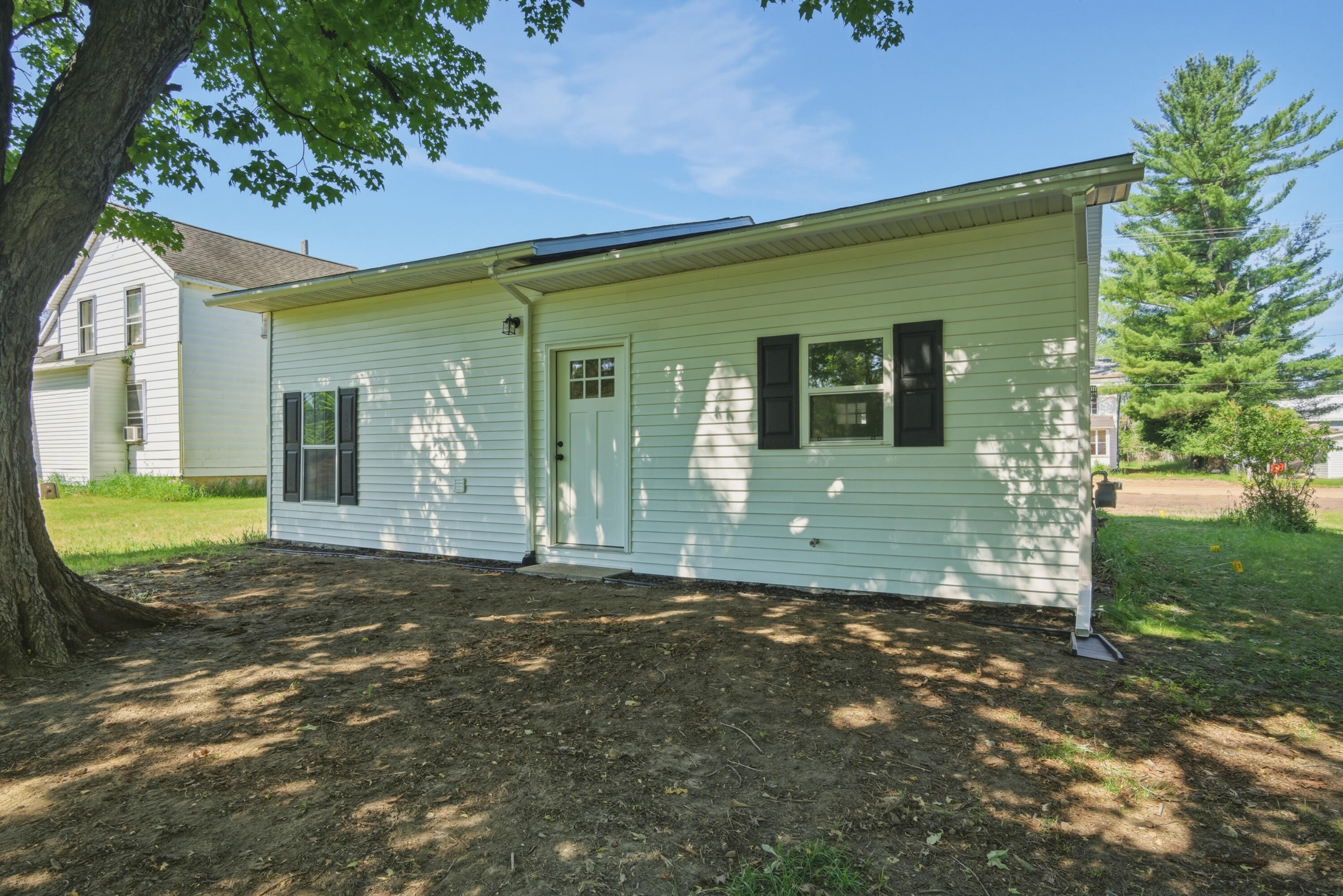 209 South River Road Evart, MI 49631 - Photo 14 of 21 Front of House
