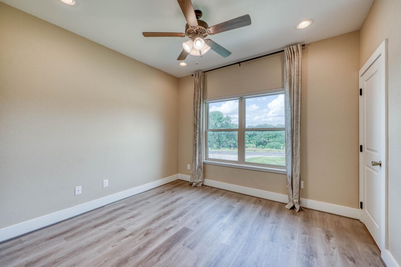 127 Uplift Horseshoe Bay, TX 78657 - Photo 16 of 24