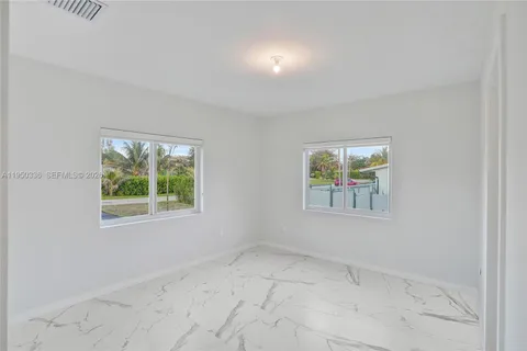 $2,800,000 | 250 Northeast 119th Terrace, Miami, FL 33161