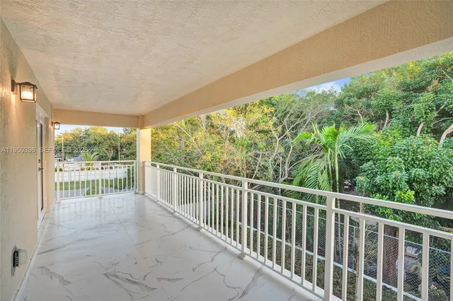 $3,250,000 | 250 Northeast 119th Terrace, Miami, FL 33161