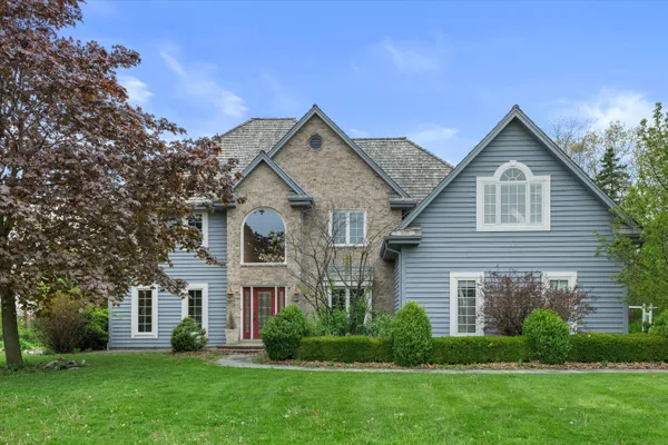$865,000 | 4715 Hastings Drive, Brookfield, WI 53045