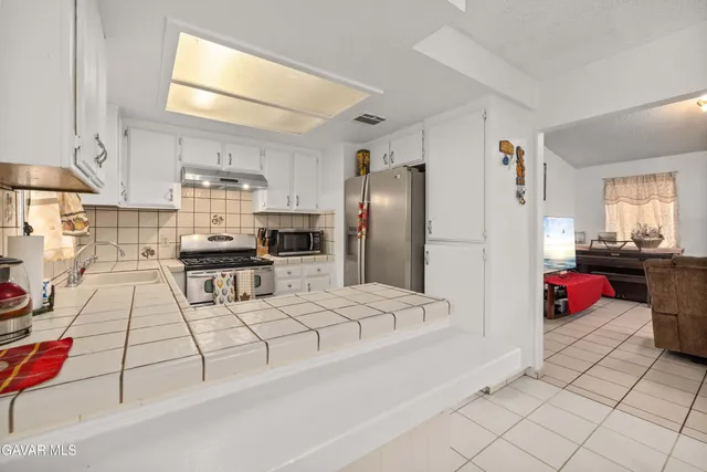 $420,000 | 612 East Ave J 9, Lancaster, CA 93535