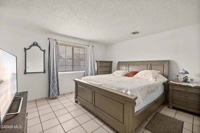 $420,000 | 612 East Ave J 9, Lancaster, CA 93535