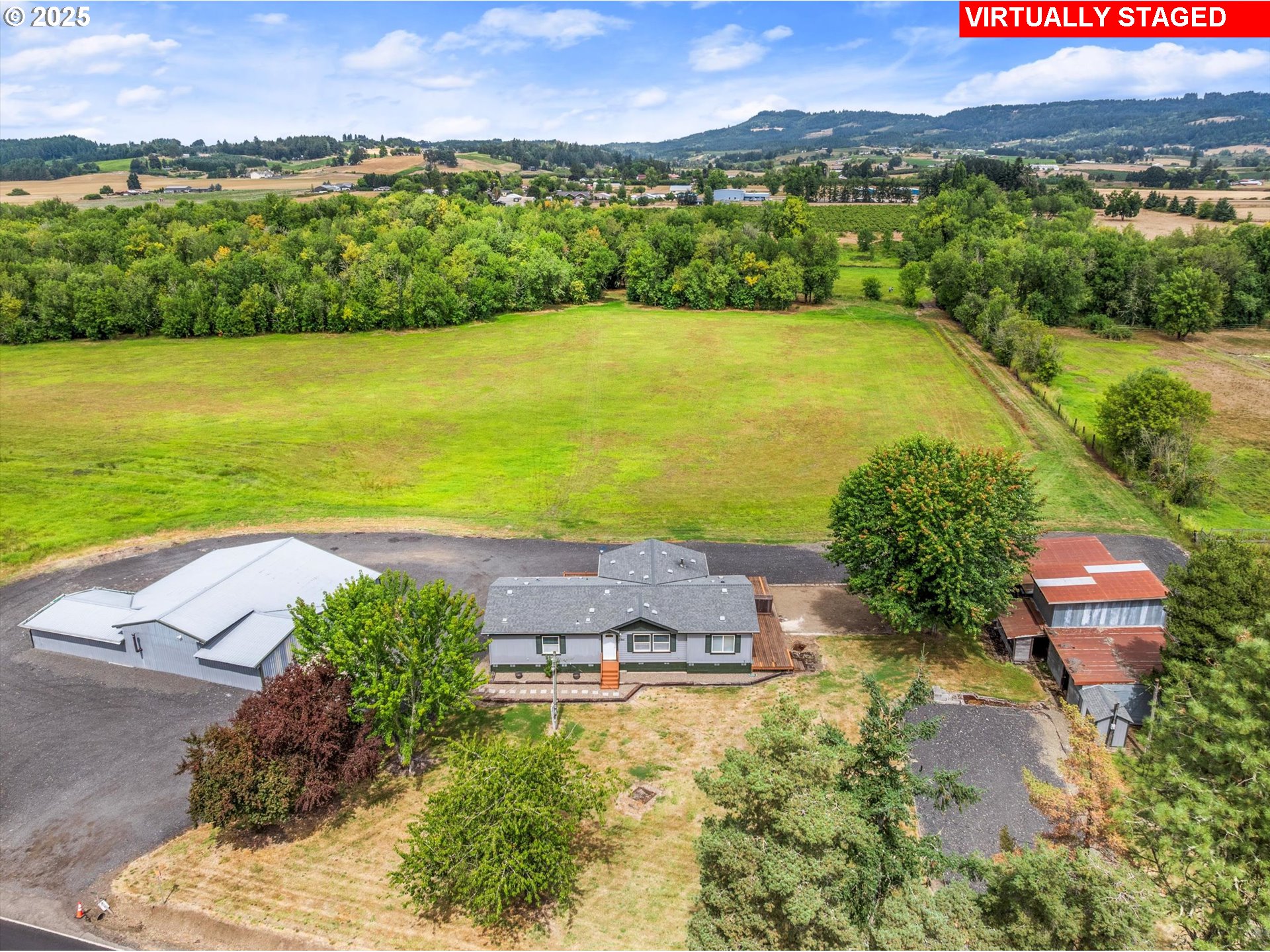 17841 Highway 240 Newberg, OR 97132 - Photo 3 of 40 Gallery Image 3