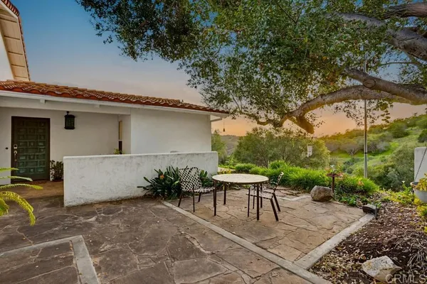 $1,075,000 | 2073 Willow Glen Road, Fallbrook, CA 92028