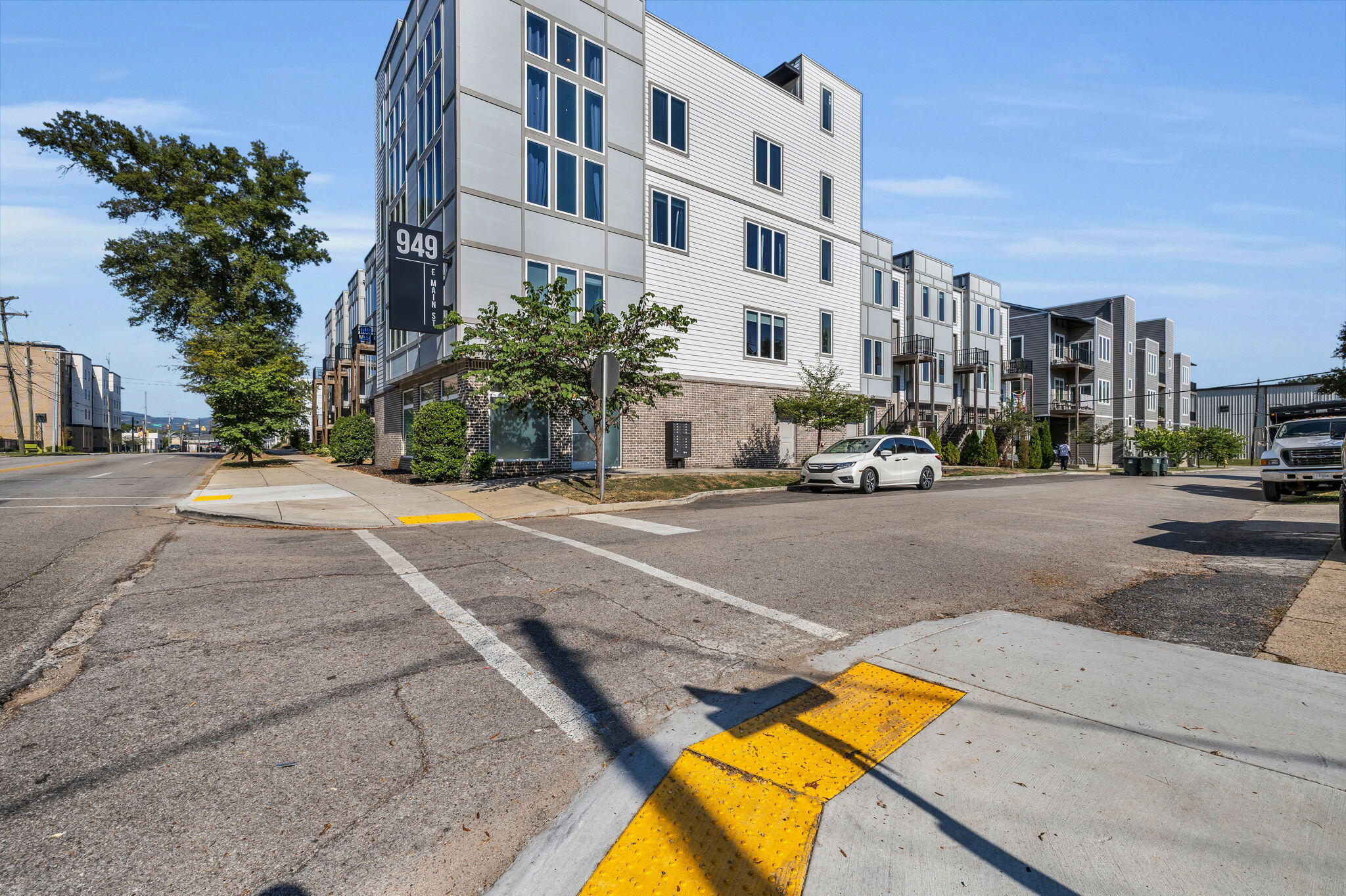 3-web-or-mls-1483-fagan-st