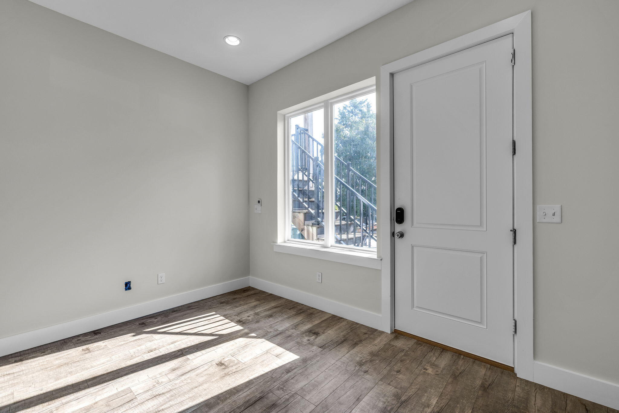 1483 Fagan Street Chattanooga, TN 37408 - Photo 5 of 30 5-web-or-mls-1483-fagan-st