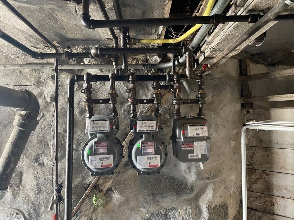 51 Alpha Road Boston, MA 02124 - Photo 14 of 16