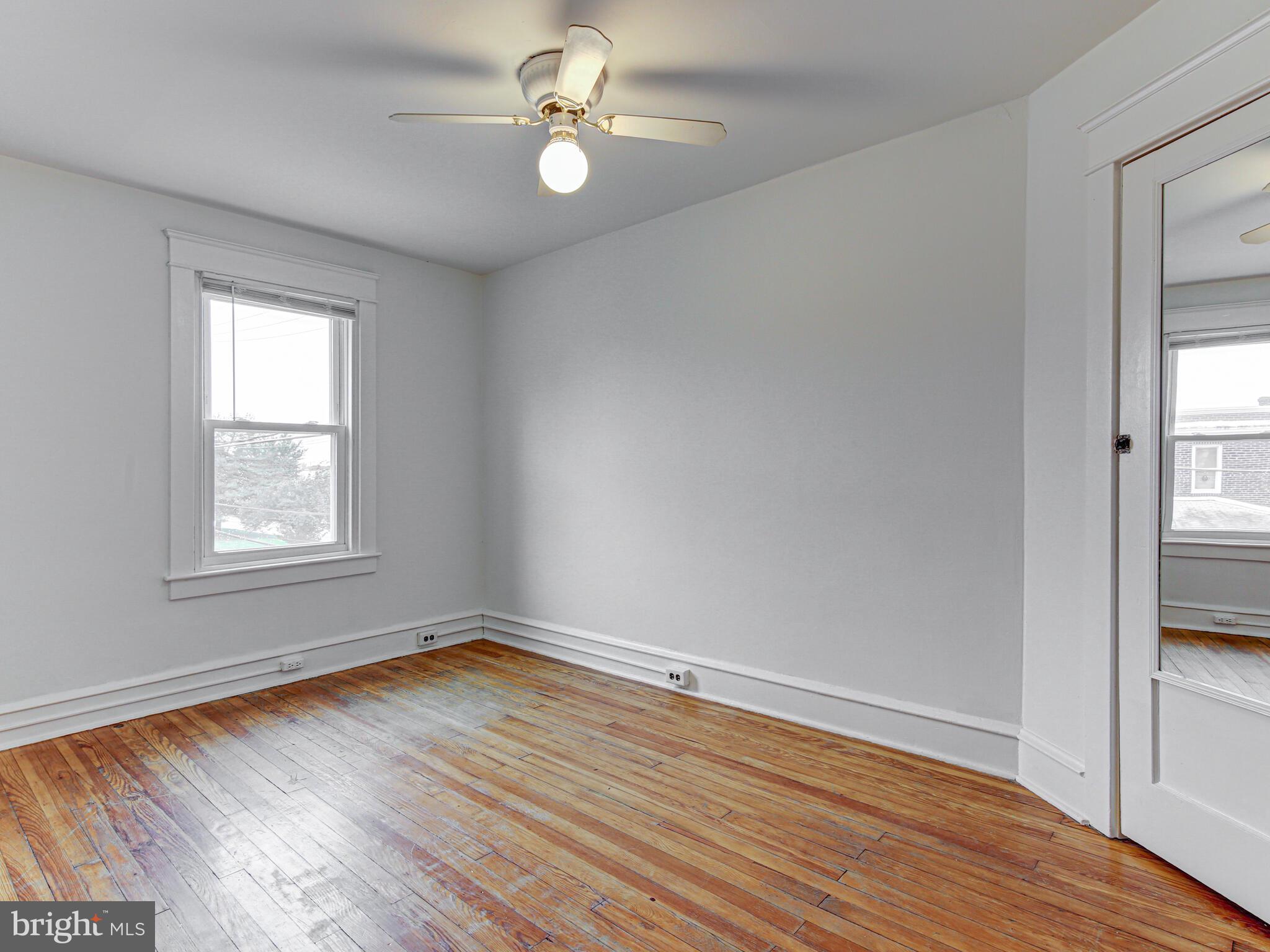 4 Vernon Road Havertown, PA 19083 - Photo 15 of 20