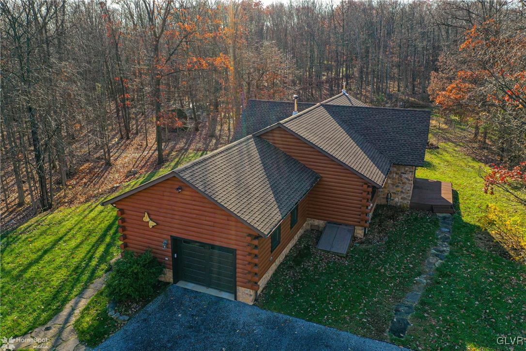 2322 Mountain Road Slatington, PA 18080 - Photo 39 of 42 a backyard of a house with lots of green space