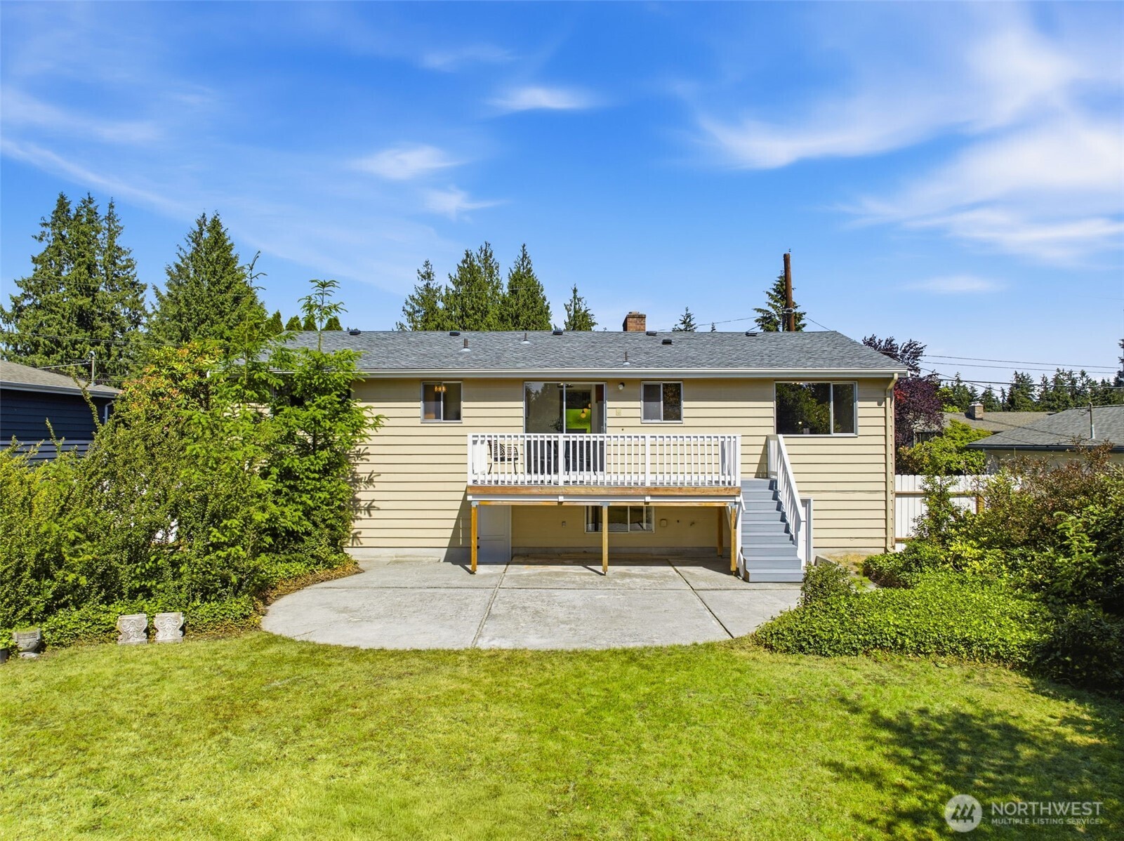 19906 83rd Place West Edmonds, WA 98026 - Photo 27 of 32