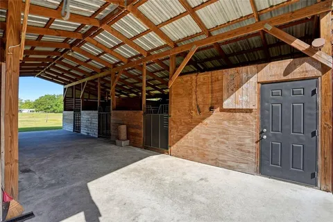 $921,500 | 123 South Wiggins Road, Plant City, FL 33566