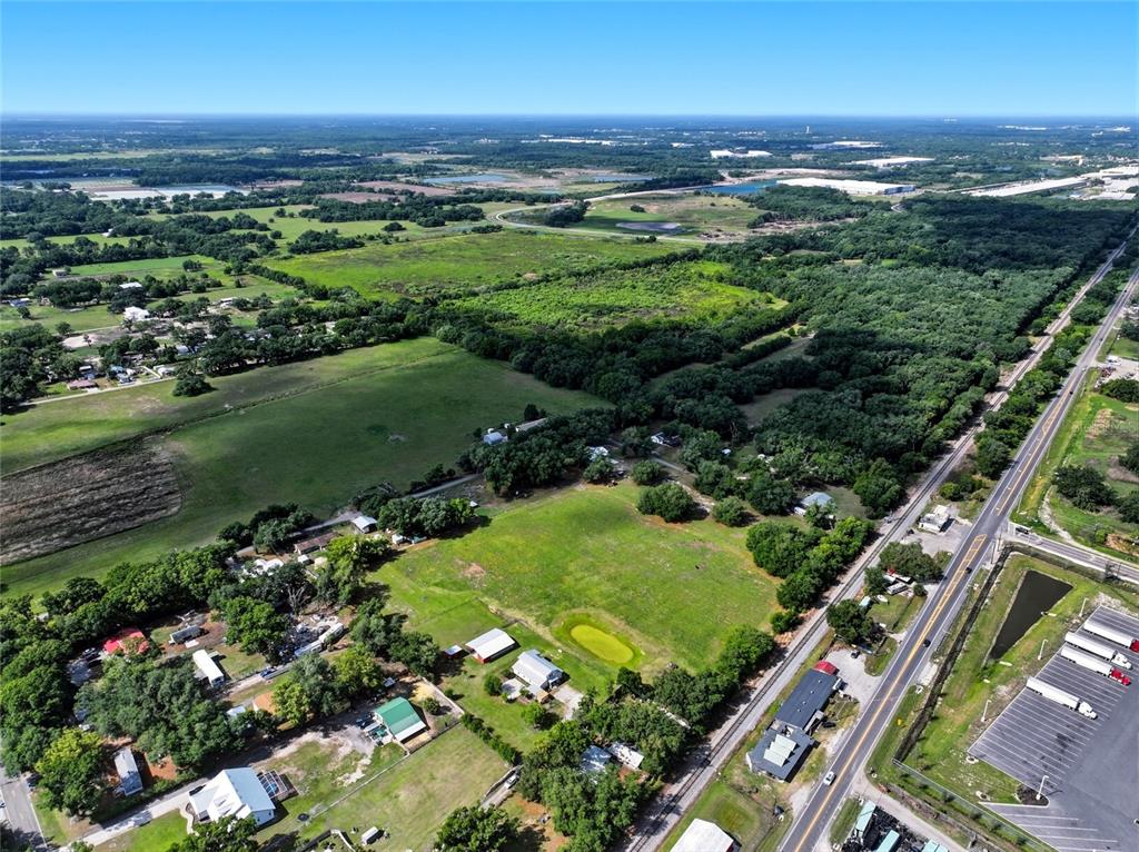 123 South Wiggins Road Plant City, FL 33566 - Photo 53 of 55 a view of a city