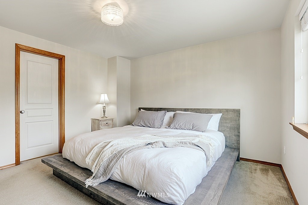 11705 Southeast 189th Place Renton, WA 98058 - Photo 10 of 25 Gallery Image 10