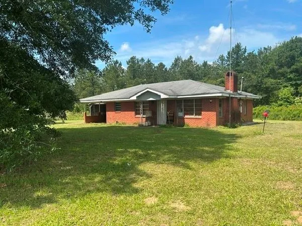 $59,500 | 466 Highway 486, Campti, LA 71411