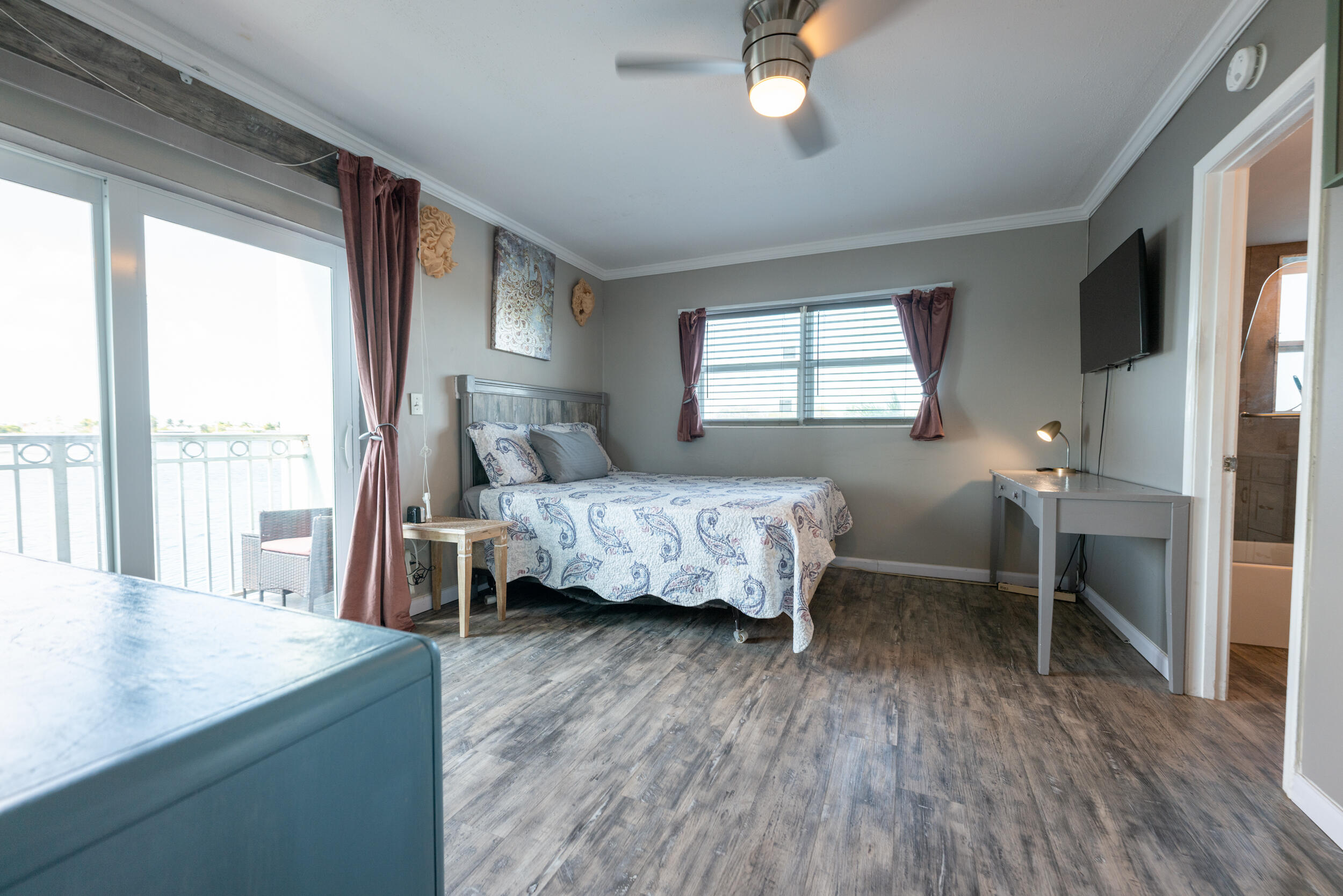 201 Coppitt Road, Unit 201A Key West, FL 33040 - Photo 8 of 20 6-210 Coppit Rd 201A-15