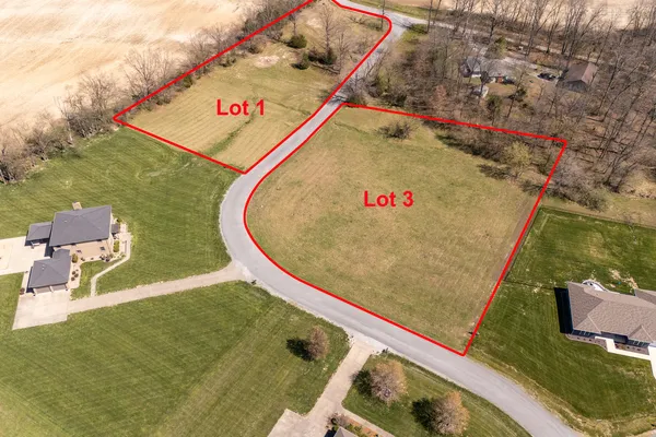 $19,900 | 414 South Wall Street, Carbondale, IL 62901