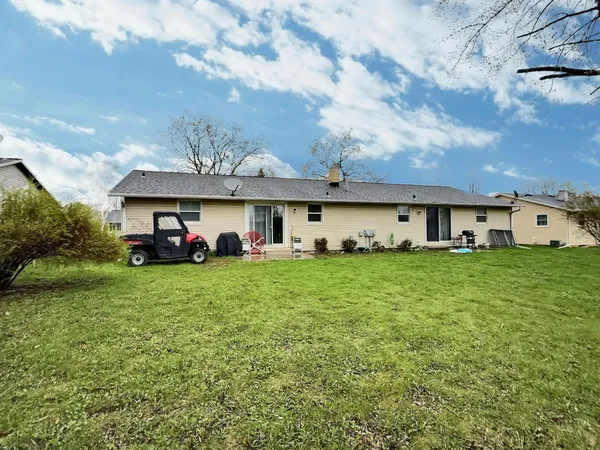 $399,900 | 1665 West Paulson Road, Green Bay, WI 54313