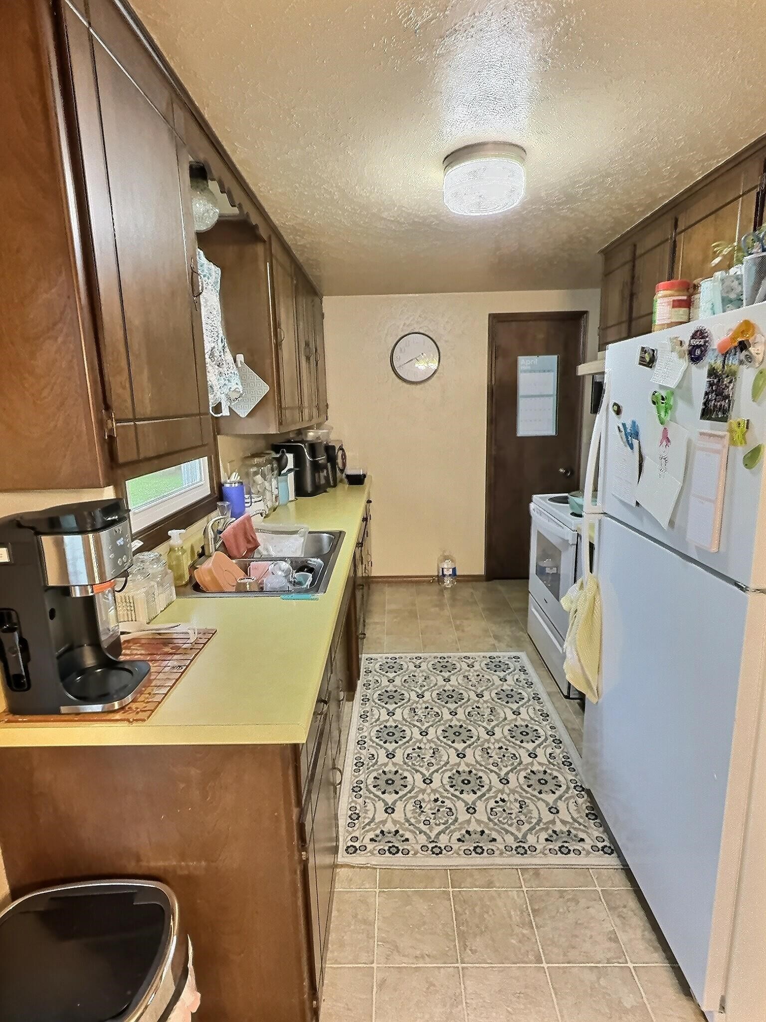 1665 West Paulson Road Green Bay, WI 54313 - Photo 5 of 23