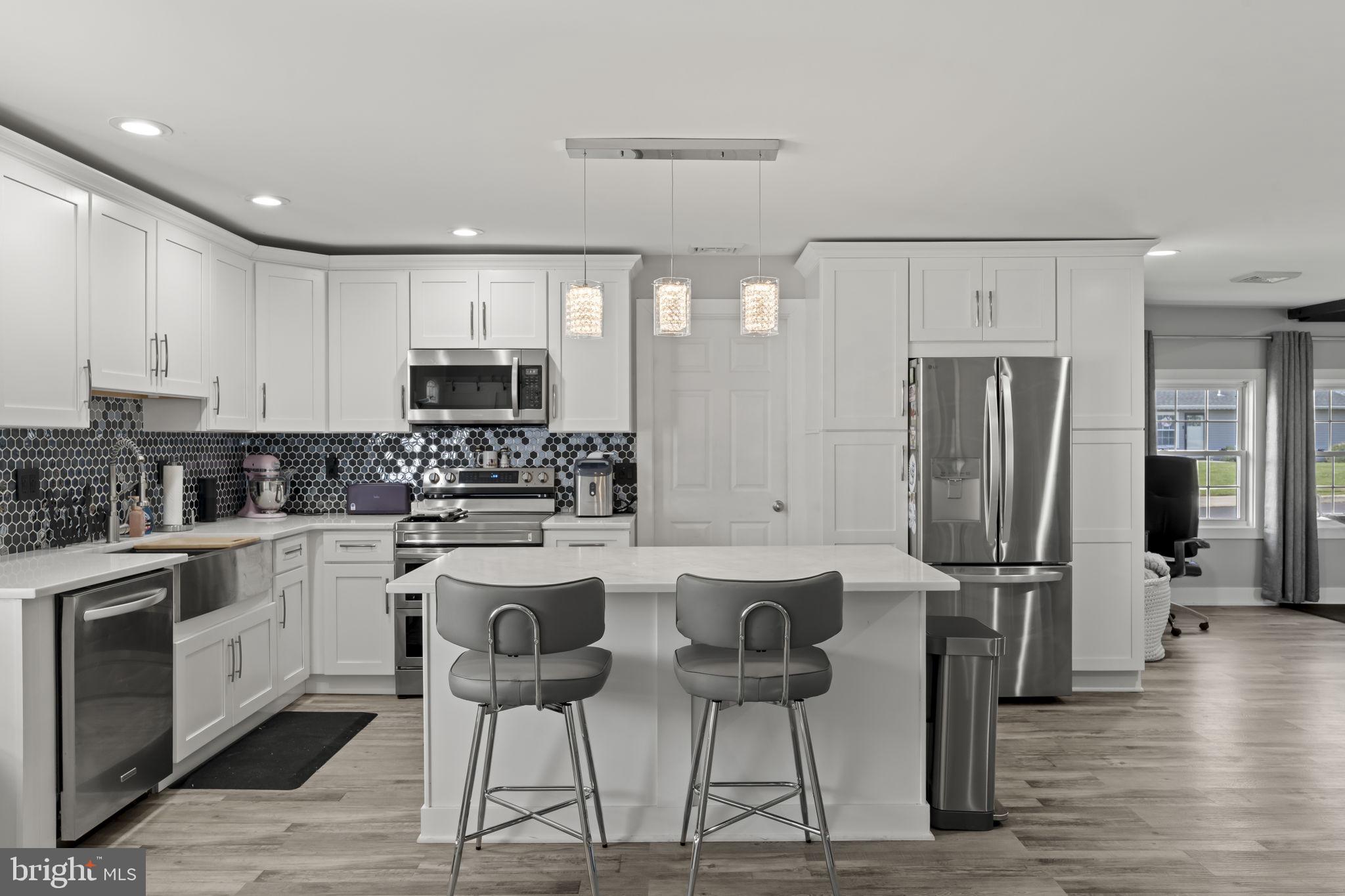 6 Black Walnut Road Levittown, PA 19057 - Photo 6 of 31 Modern kitchen with sleek design.