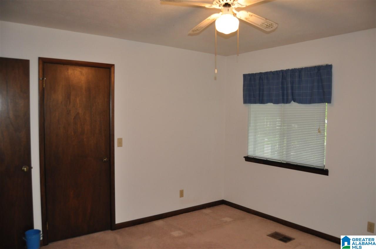 824 Brookhaven Road Anniston, AL 36207 - Photo 11 of 32