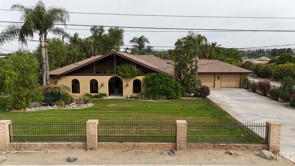 $1,100,000 | Undisclosed Address, Bakersfield, CA 93307